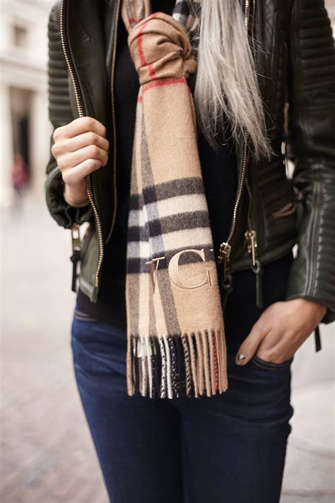 burberry scarf outfit ideas|burberry scarf style.